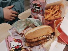 -麦当劳(星光行店)