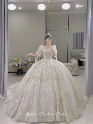 -童画全球婚纱艺术馆