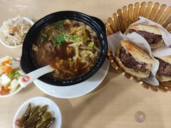 -闫家驴肉老店(华电一校店)