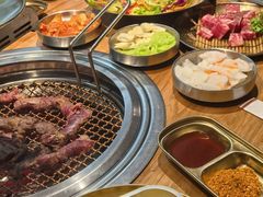 -韩烧牛中牛·甄选黑牛烤肉(黑金店)