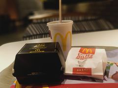 -麦当劳(宝山大厦店)