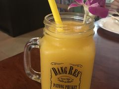-Dang restaurant (patong phuket)