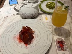 -théATRE 茶聚场(王府中環店)