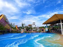 -黄河谷马拉湾海浪浴场