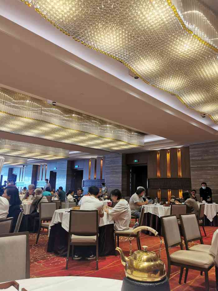 白天鹅宾馆-宏图府餐厅-"自从白天鹅重新装修后,玉堂春暖和宏图府成.