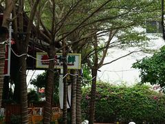 -三亚火车头万人海鲜广场