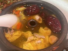 颜气汽锅鸡-云海肴·汽锅鸡·云南菜(领展购物广场·中关村店)