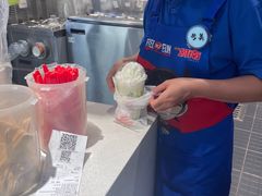-DQ·蛋糕·冰淇淋(浦江欢乐颂店)