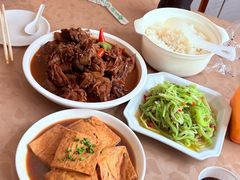 -山里人家土菜馆(茅山店)