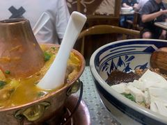 炊锅鸡-蜗牛小馆醉乡民谣云南菜(惠新西里店)