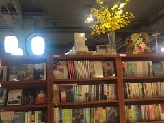 -新华书店(印象城店)