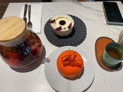 樱桃意式鲜奶酪-潮一不贰·法式甜品·生日蛋糕·西式简餐(外滩店)