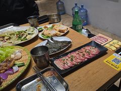 -乌拉烤肉(如皋首店)