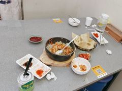 -豚妈妈汤饭·部队锅(南京东路店)
