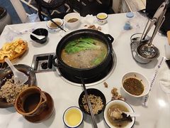 -蘑统田下·野生菌火锅