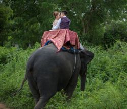 -四叶草环球旅拍