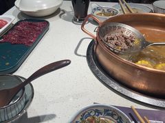 -牛村来人潮汕牛肉火锅(西单店)