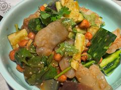 -鸣记脆皮烤鱼(三八广场店)