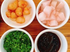 秘制蘸料-云南野生菌石锅鱼石锅鸡(大金塔店)