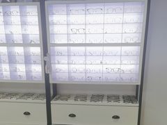 -造寸眼镜·蔡司官方授权店(东门店)