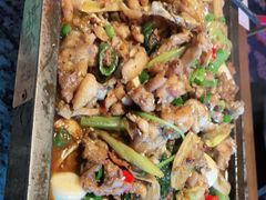 -蛙舍·炭烧牛蛙(东百中心店)