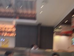 -阿瓦山寨·湘菜现炒·剁椒鱼头王(咸阳总店)