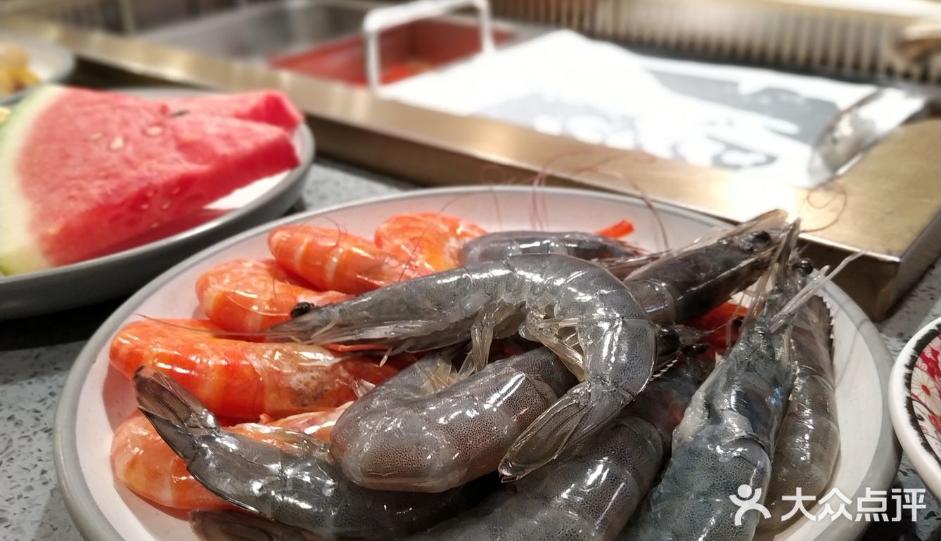 这家欢乐牧场自助餐厅位于金谊广场商场4楼