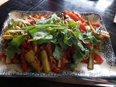 -乐山食古香跷脚牛肉