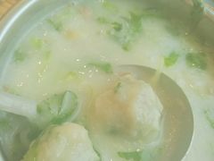 一桶鲮鱼球粥-御彩酒家(东风东路店)