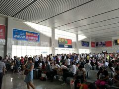 桂林西站站厅-桂林西站