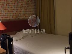 特惠大床房-如家酒店(上海外滩南京路人民广场地铁站店)