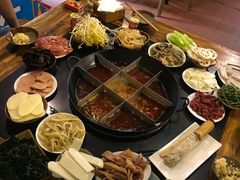 -苟味道老火锅(黄桷坪店)