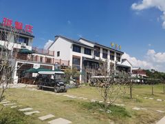 -七的湖·晚芳亭·阳澄湖农家菜·大闸蟹(莲花岛店)