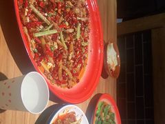 -半步颠小酒馆(繁花中心)