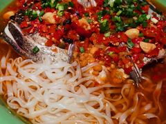 剁椒鱼头-弄堂里·寻味杭州(湖滨银泰in77C区店)