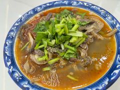 -白老大羊杂碎稍麦