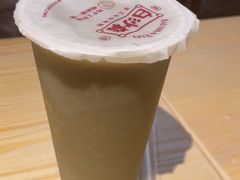 -白沙肴·长沙米粉.小炒湘菜(地王店)