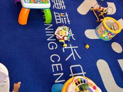 -红黄蓝成长中心(海淀上地店)