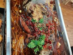 -老东镇啤酒屋海鲜加工·蒸汽海鲜·海鲜烧烤(台东店)