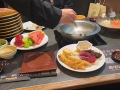 -牛YO寿喜烧·铁板烧和牛火锅自助(市府恒隆店)