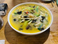 三鲜烩猪肚-栾味之香栾川本地菜(半山小巷店)