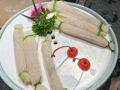 -大匠工房古船木艺术餐厅·猪肚鸡专门店(长白仙岛店)
