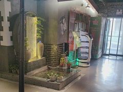 -东口码头·烧鸽子·鱼头泡饼·地方菜(金鹰悦城店)