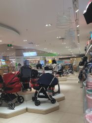 -孩子王(静安大融城店)
