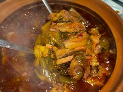 -李双猪·小龙虾·烧烤·羊肉煲(乐山店)