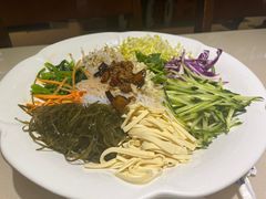 -老码头黑皮肘子锅包肉(赣水路店)