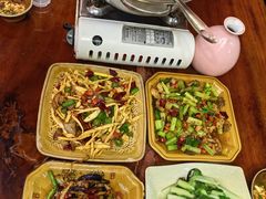 -苗湘食府(十年店)