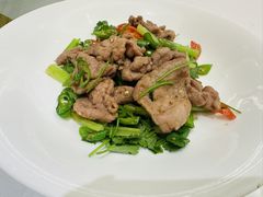 -骏莱海鲜鱼港(五角场店)