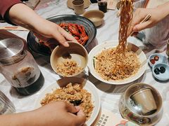 -肥肥虾庄·金牌油焖大虾(首义路店)