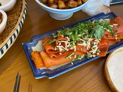 -包整·丝娃娃(一览甲秀楼风景店)